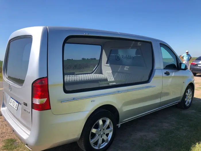 Mercedes Benz - Imagen 1